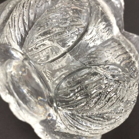 2 Clear Glass Tulip Rose Bud Flower-Shaped Candle Holders Taper Tea Lights - Picture 10 of 13